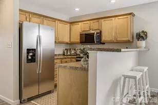 9 Coralberry Dr, Candler, NC 28715 - Photo 13