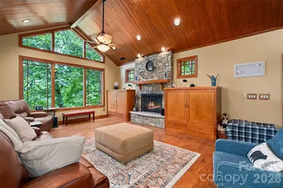 270 Par 3 Road, Whittier, NC 28789 - Photo 7