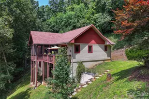 270 Par 3 Rd, Whittier, NC 28789 - Photo 3