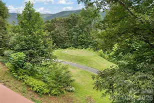 270 Par 3 Rd, Whittier, NC 28789 - Photo 13