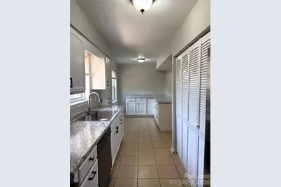 10953 Park Road, Charlotte, NC 28226 - Photo 11