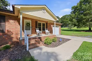 558 Snuggs St, Albemarle, NC 28001 - Photo 13