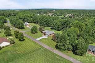 3008 Eaker Dr, Cherryville, NC 28021 - Photo 5