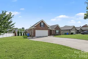 3552 Brickwood Circle, Midland, NC 28107 - Photo 13
