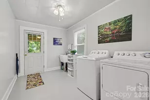 1506 S Morgan St, Shelby, NC 28152 - Photo 17