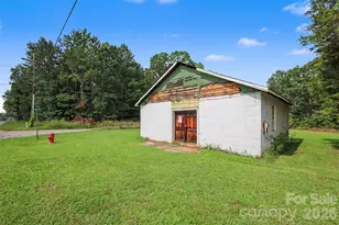 1506 S Morgan St, Shelby, NC 28152 - Photo 35