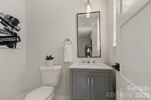 842 Belmont Ave, Charlotte, NC 28205 - Photo 9