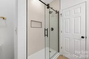 405 E Hill Dr, Cherryville, NC 28021 - Photo 23