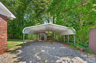 7142 Little Mountain Rd, Sherrills Ford, NC 28673 - Photo 5