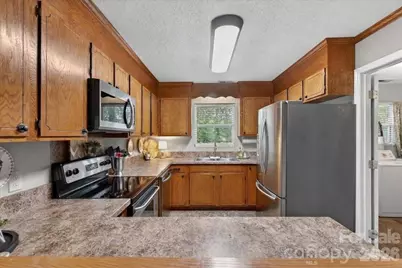 7142 Little Mountain Road, Sherrills Ford, NC 28673 - Photo 21