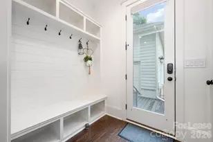 748 Ellsworth Rd, Charlotte, NC 28211 - Photo 15