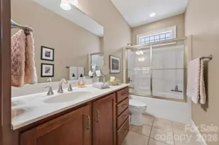 134 Whistlewood Ln, Hendersonville, NC 28739 - Photo 27
