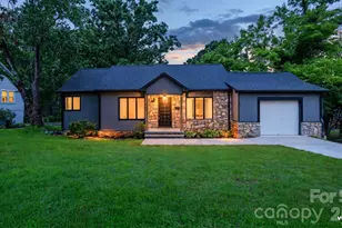 102 Falls St, Morganton, NC 28655 - Photo 1
