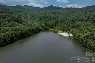 263 Fairway Ln, Spruce Pine, NC 28777 - Photo 29