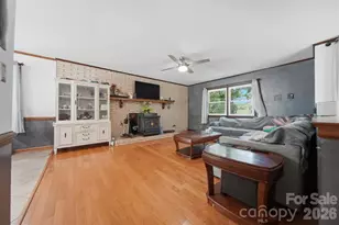 1924 Braswell Pl, Lenoir, NC 28645 - Photo 3