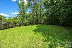 4448 Ridgevalley Dr, Charlotte, NC 28208 - Photo 31