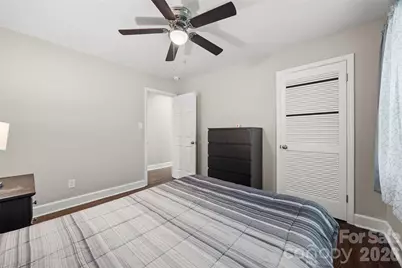 4448 Ridge Valley Drive, Charlotte, NC 28208 - Photo 15