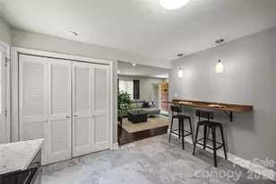 4448 Ridgevalley Dr, Charlotte, NC 28208 - Photo 11