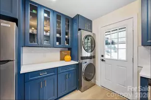 3445/3447 Tappan Pl, Charlotte, NC 28205 - Photo 7