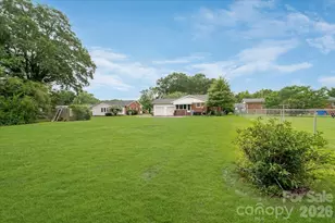 109 Catawba St, Clover, SC 29710 - Photo 31