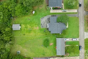 109 Catawba St, Clover, SC 29710 - Photo 33