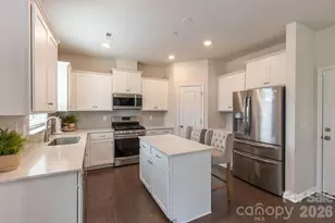 4271 Coachwhip Ave, Lancaster, SC 29720 - Photo 3