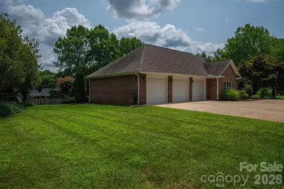 5023 Samuel Pinckney Drive, Belmont, NC 28012 - Photo 3