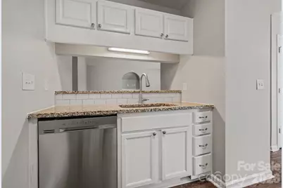 4104 Canyon Creek Lane, Charlotte, NC 28216 - Photo 7