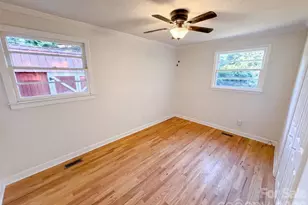 1933 Choyce Cir, Charlotte, NC 28217 - Photo 9