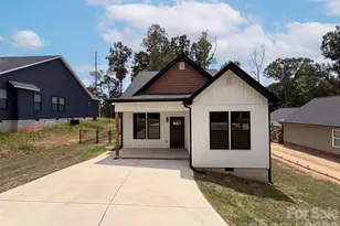 490 E 22nd St, Kannapolis, NC 28083 - Photo 1