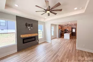 490 E 22nd St, Kannapolis, NC 28083 - Photo 3