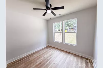 490 E 22nd Street, Kannapolis, NC 28083 - Photo 9