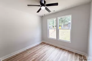 490 E 22nd St, Kannapolis, NC 28083 - Photo 9