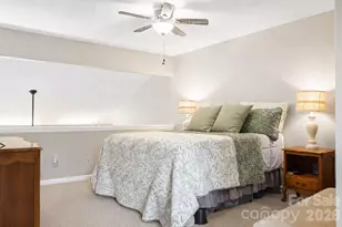 7928 Charter Oak Ln, Charlotte, NC 28226 - Photo 9