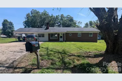 605 Lincoln Lane, Lenoir, NC 28645 - Photo 1