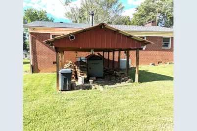 605 Lincoln Lane, Lenoir, NC 28645 - Photo 19