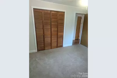 605 Lincoln Lane, Lenoir, NC 28645 - Photo 17