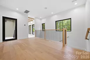 519 Rock Spring Cir, Sugar Mountain, NC 28604 - Photo 27