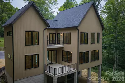 519 Rock Spring Circle, Sugar Mountain, NC 28604 - Photo 31