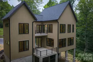 519 Rock Spring Cir, Sugar Mountain, NC 28604 - Photo 31
