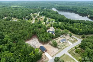 1139 Peach Orchard Rd, Jefferson, SC 29718 - Photo 3