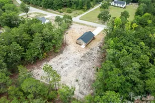 1139 Peach Orchard Rd, Jefferson, SC 29718 - Photo 5