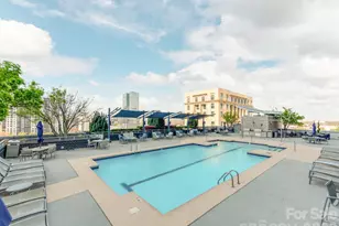 333 W Trade St, Charlotte, NC 28202 - Photo 25