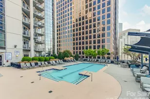 333 W Trade St, Charlotte, NC 28202 - Photo 19