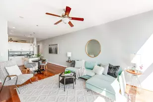 333 W Trade St, Charlotte, NC 28202 - Photo 7