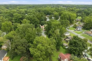 5914 Quiet Cove Ct, Charlotte, NC 28215 - Photo 31