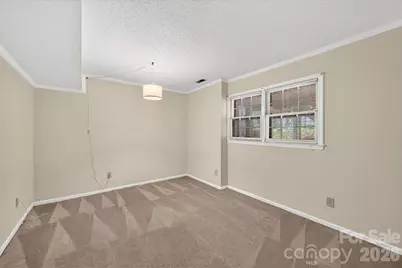 5000 Cedar Forest Drive, Charlotte, NC 28226 - Photo 33
