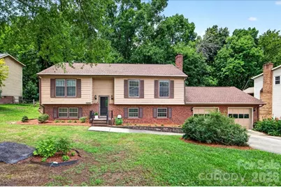 5000 Cedar Forest Drive, Charlotte, NC 28226 - Photo 1