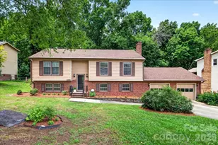 5000 Cedar Forest Dr, Charlotte, NC 28226 - Photo 1