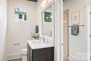 2111 Parson St, Charlotte, NC 28205 - Photo 11